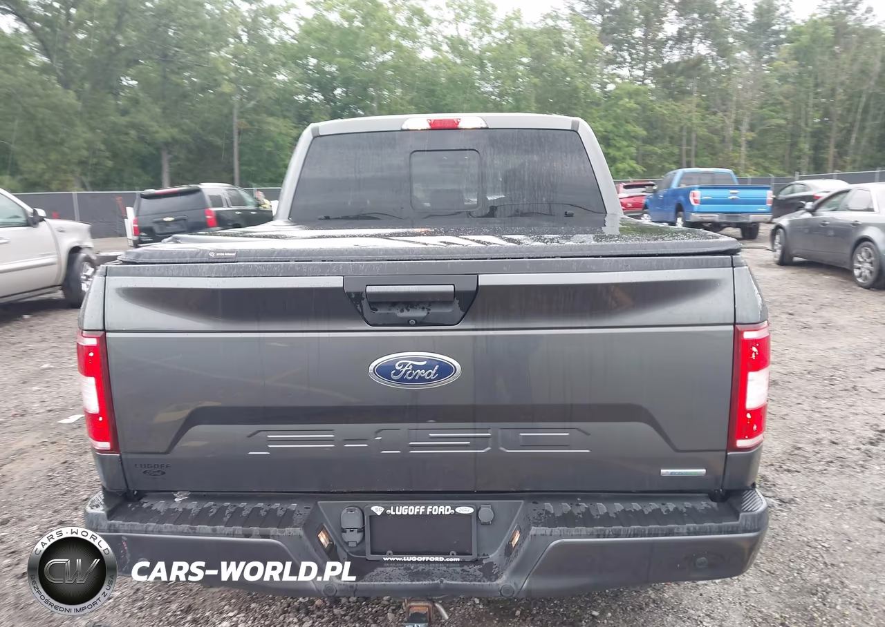 2018 Ford F-150 Xlt VIN:1FTEW1CP3JFB20022 - 16