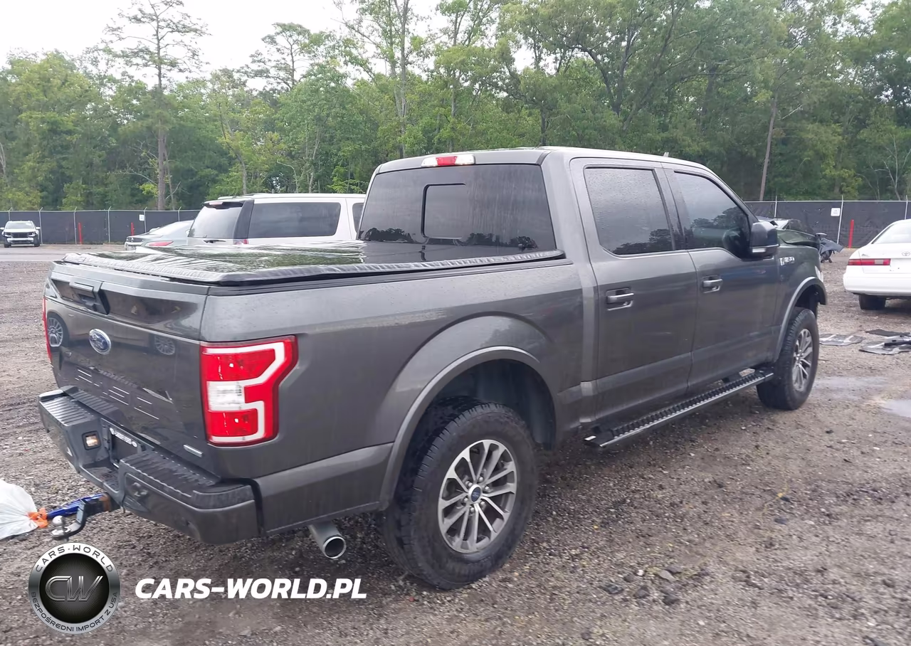 2018 Ford F-150 Xlt VIN:1FTEW1CP3JFB20022 - 4