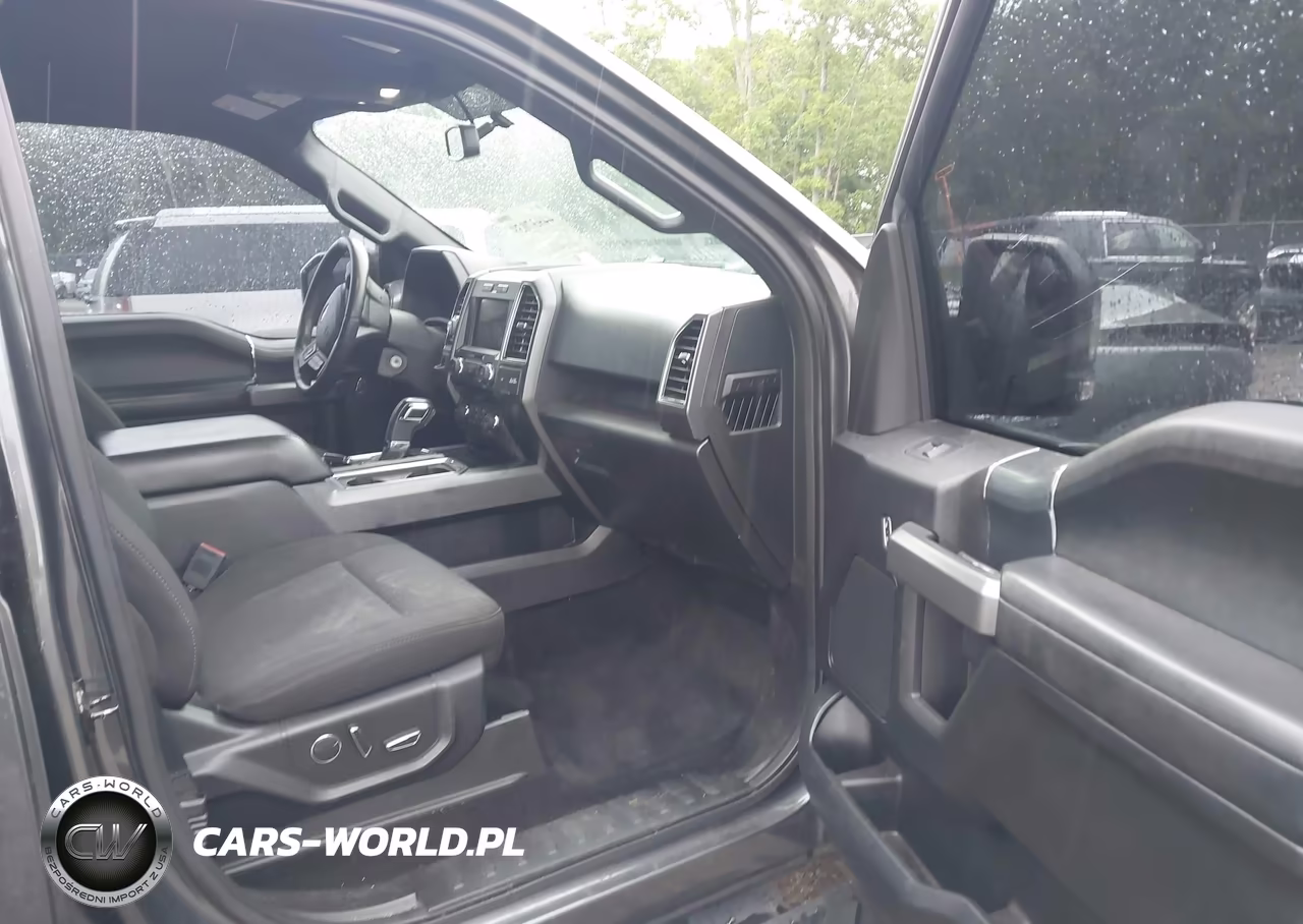 2018 Ford F-150 Xlt VIN:1FTEW1CP3JFB20022 - 5