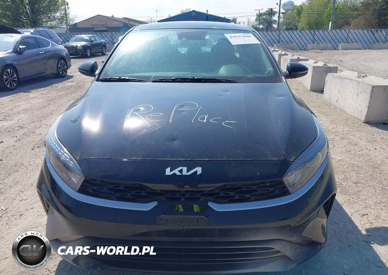2024 Kia Forte Lxs VIN:3KPF24AD1RE811758 - 12