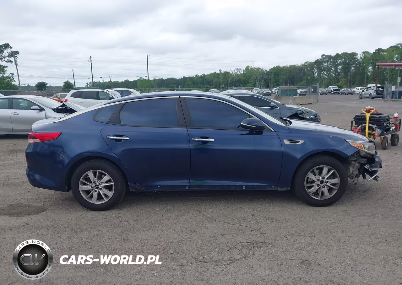 2018 Kia Optima Lx VIN:5XXGT4L37JG217077 - 13