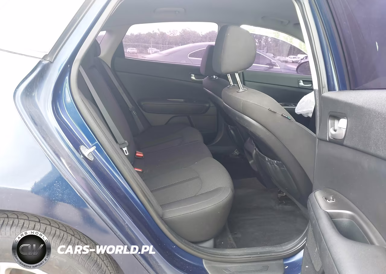 2018 Kia Optima Lx VIN:5XXGT4L37JG217077 - 8