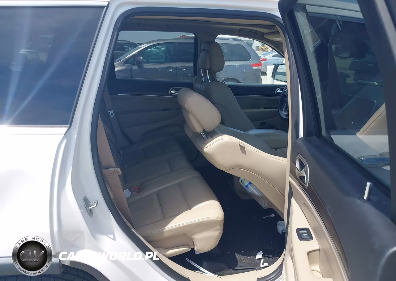 2015 Jeep Grand Cherokee Limited VIN:1C4RJEBG4FC815661 - 8