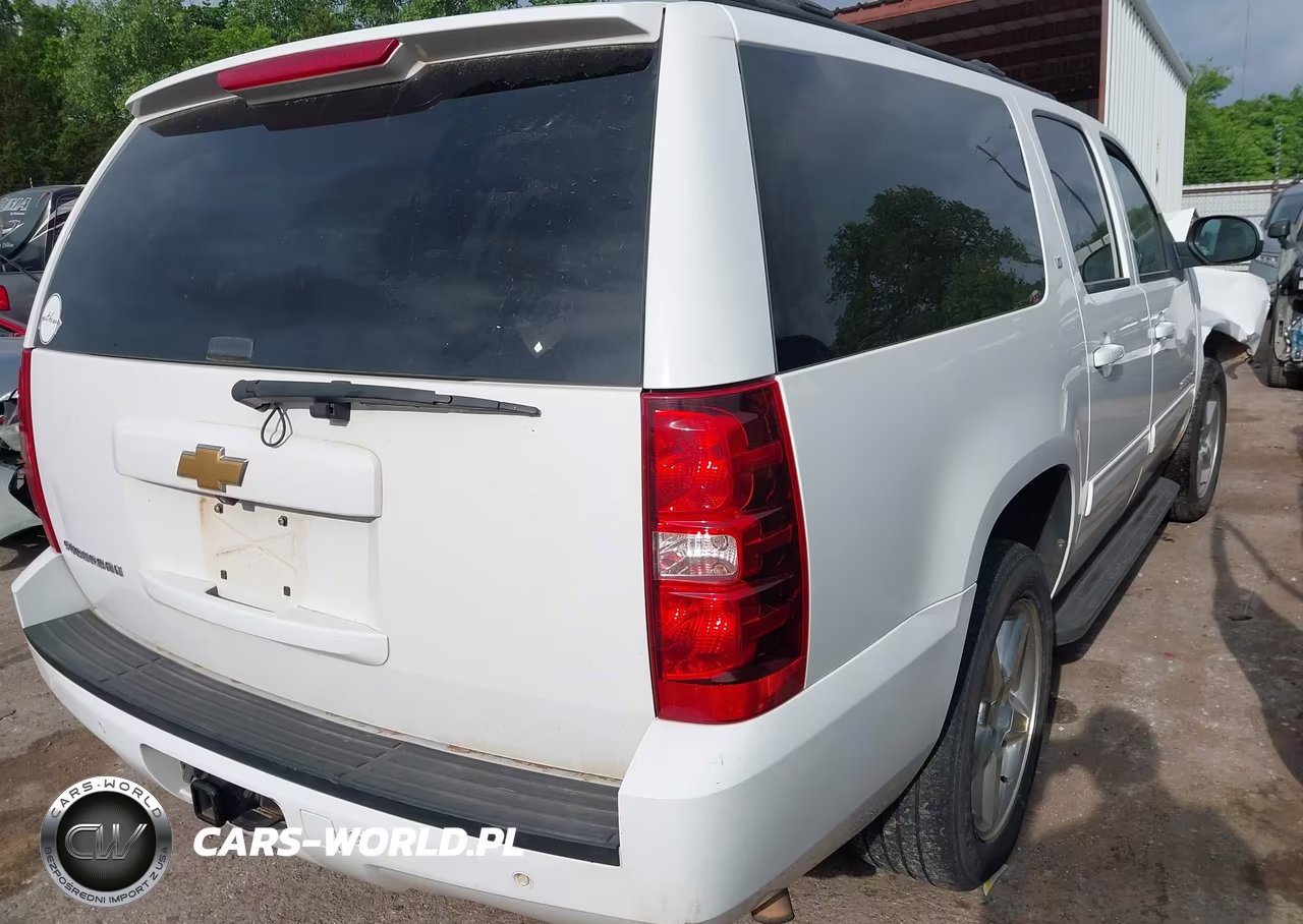 2014 Chevrolet Suburban 1500 Lt VIN:1GNSCJE07ER128910 - 4