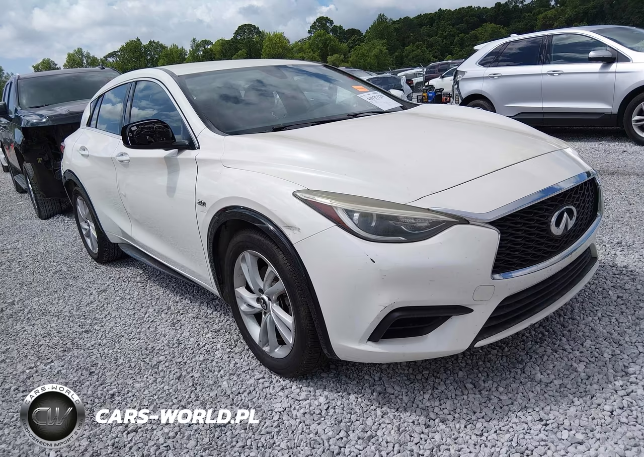 2018 Infiniti Qx30 – zdjęcie 1 z 17