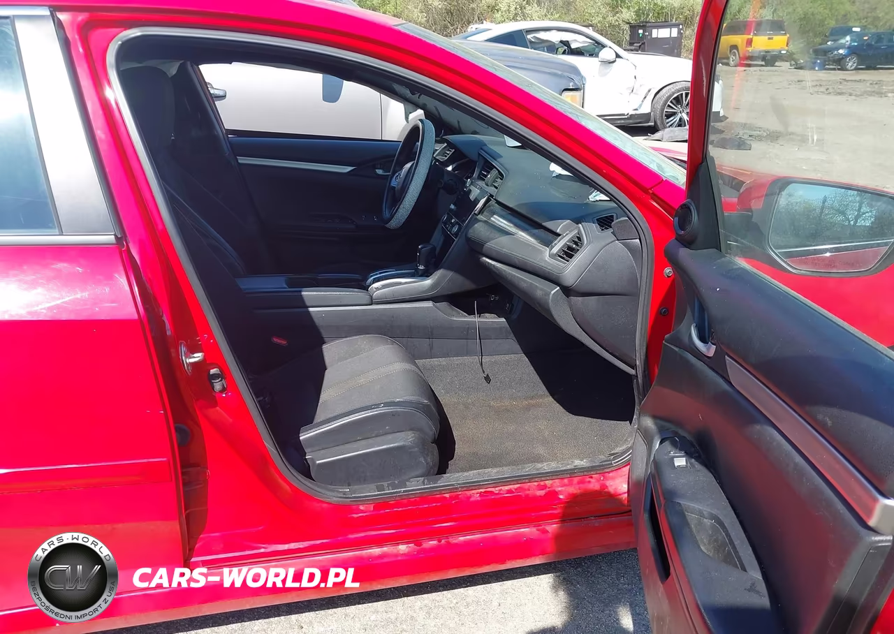2019 Honda Civic Sport VIN:2HGFC2F86KH592143 - 5