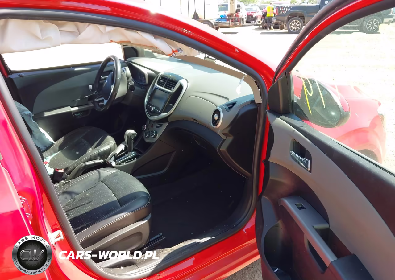 2017 Chevrolet Sonic Premier Auto VIN:1G1JF5SB3H4125750 - 5