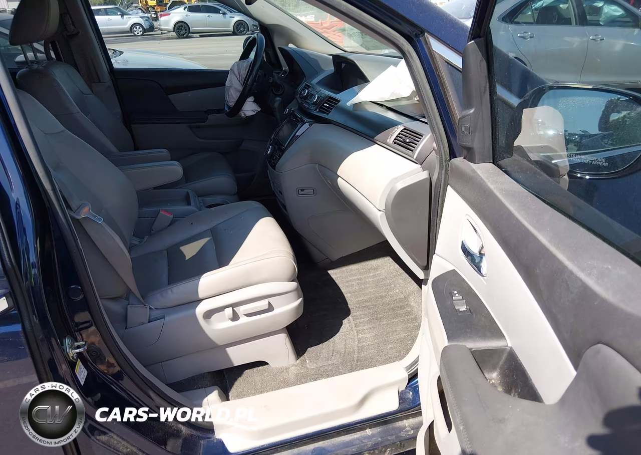 2016 Honda Odyssey Touring-Touring Elite VIN:5FNRL5H98GB105976 - 5
