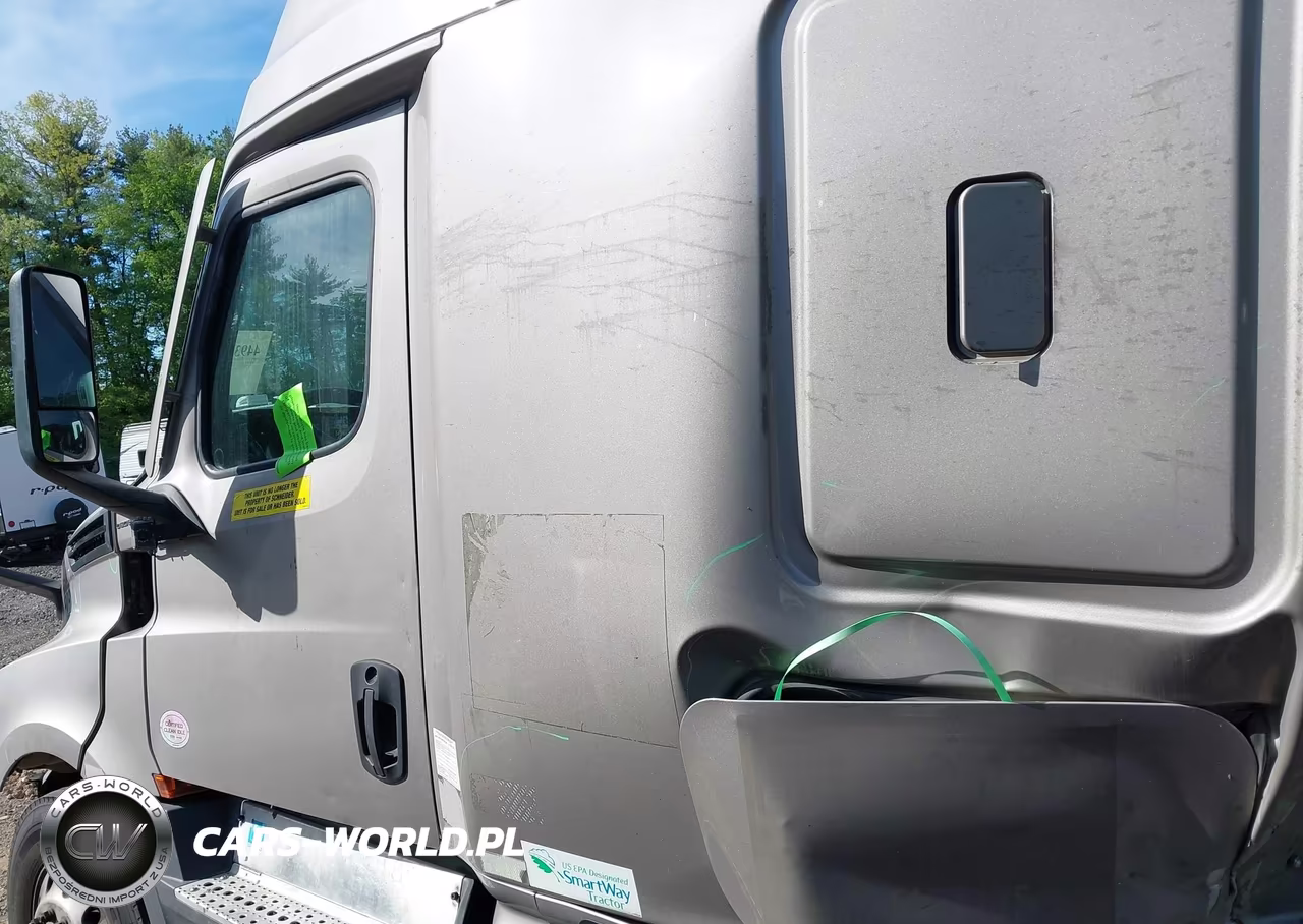 2021 Freightliner New Cascadia 126 VIN:3AKJHHDR5MSMF3659 - 14