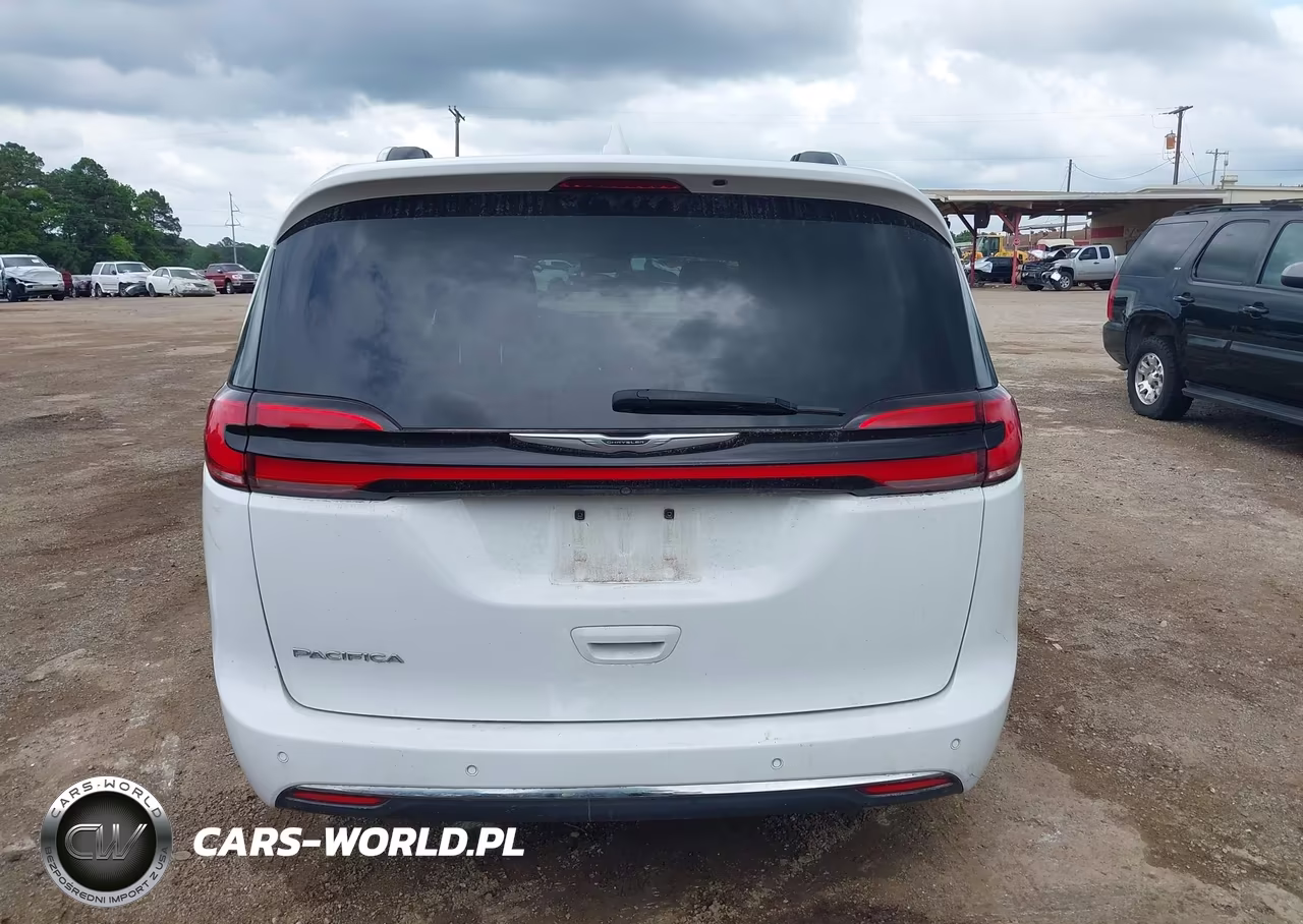 2021 Chrysler Pacifica Touring L VIN:2C4RC1BG4MR600675 - 16