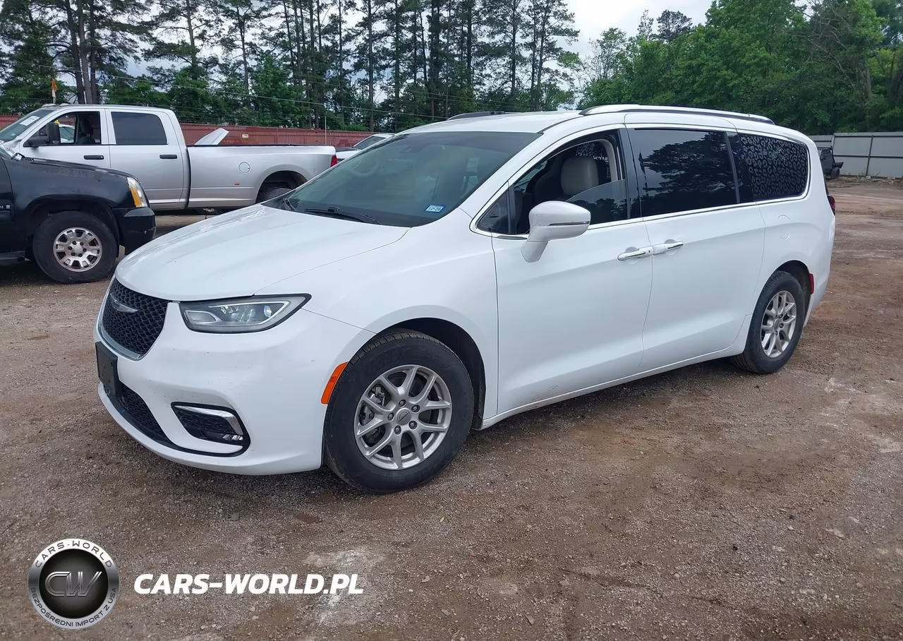 2021 Chrysler Pacifica Touring L VIN:2C4RC1BG4MR600675 - 2