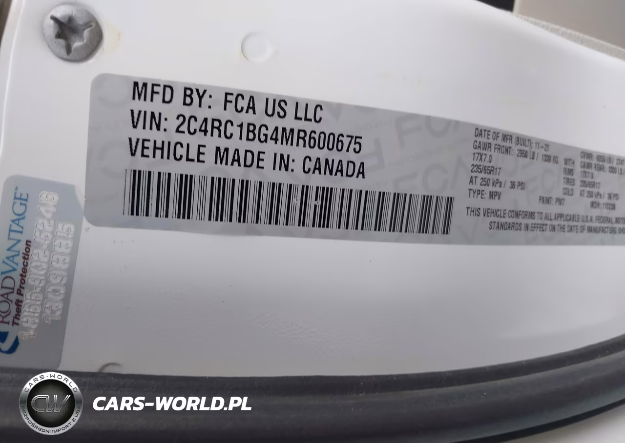 2021 Chrysler Pacifica Touring L VIN:2C4RC1BG4MR600675 - 9