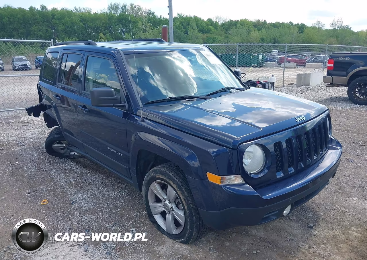 2014 Jeep Patriot Latitude – zdjęcie 1 z 16