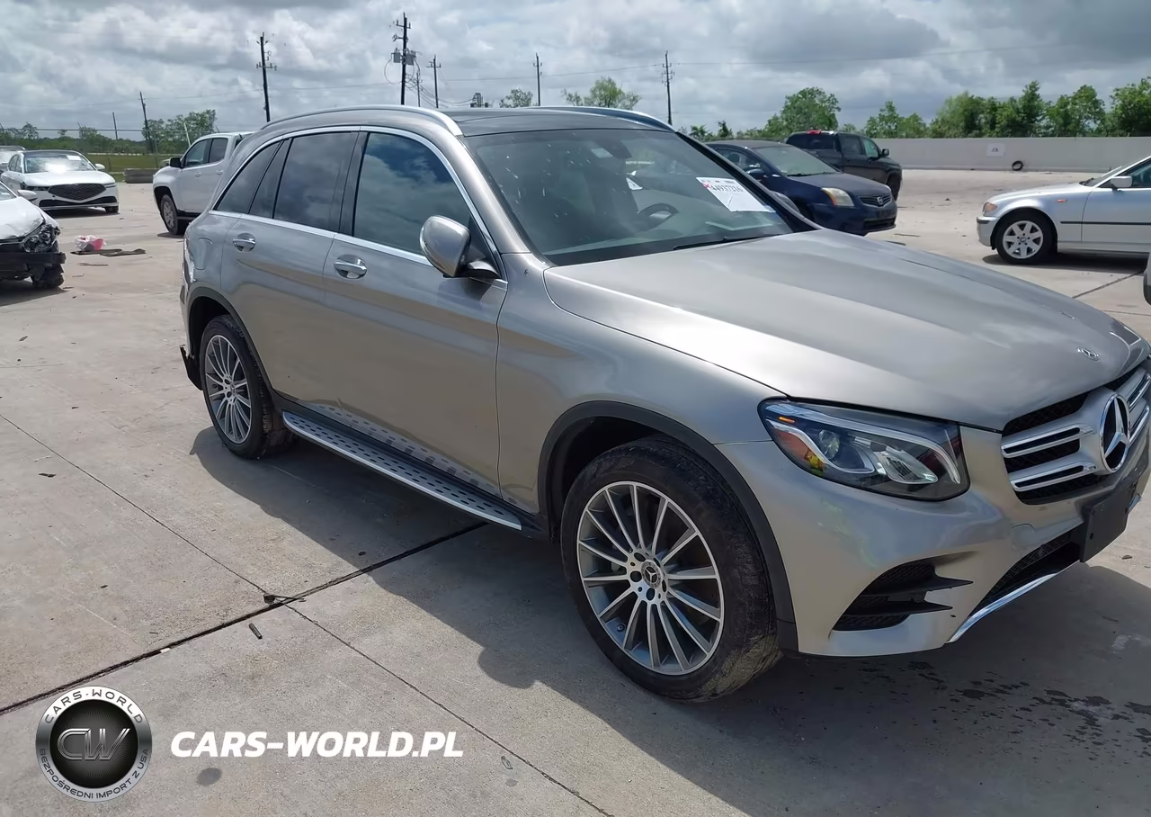 2019 Mercedes-Benz Glc 300 – zdjęcie 1 z 16