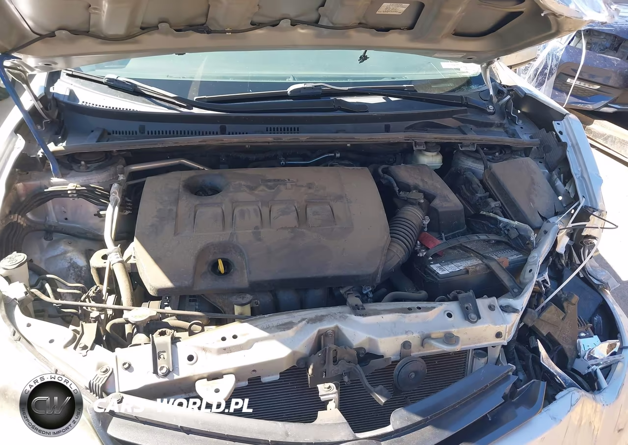 2016 Toyota Corolla Le Plus VIN:5YFBURHE9GP523616 - 10