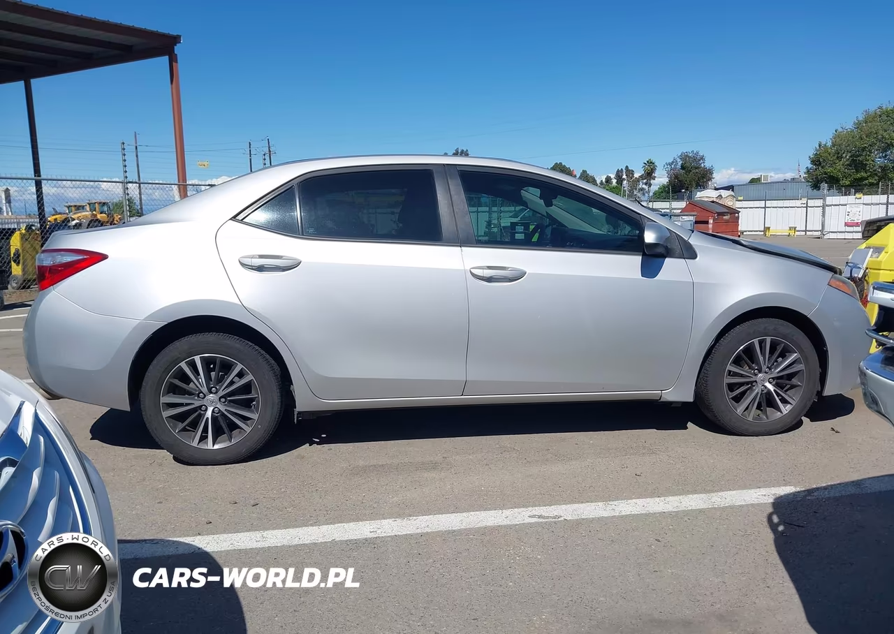 2016 Toyota Corolla Le Plus VIN:5YFBURHE9GP523616 - 13