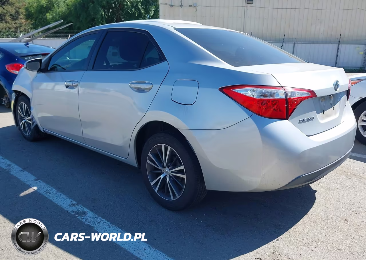 2016 Toyota Corolla Le Plus VIN:5YFBURHE9GP523616 - 3