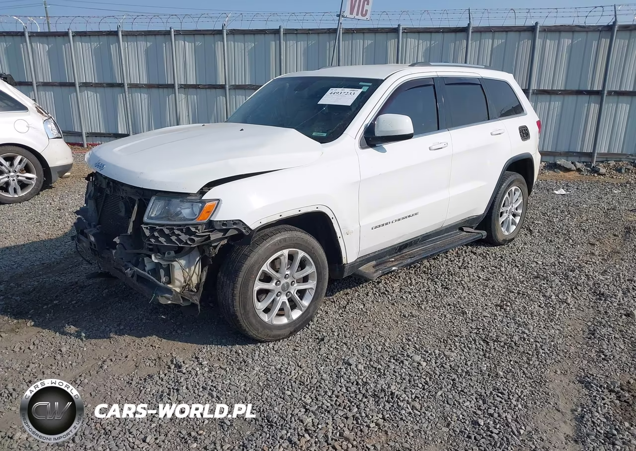 2015 Jeep Grand Cherokee Laredo VIN:1C4RJEAG5FC219153 - 2