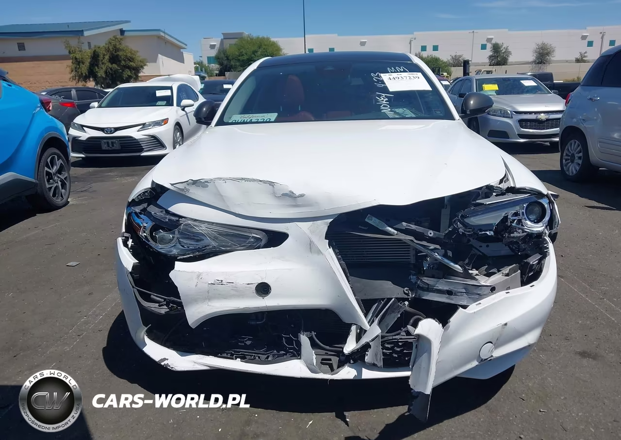 2021 Alfa Romeo Giulia Ti Rwd VIN:ZARFAMBNXM7649833 - 12