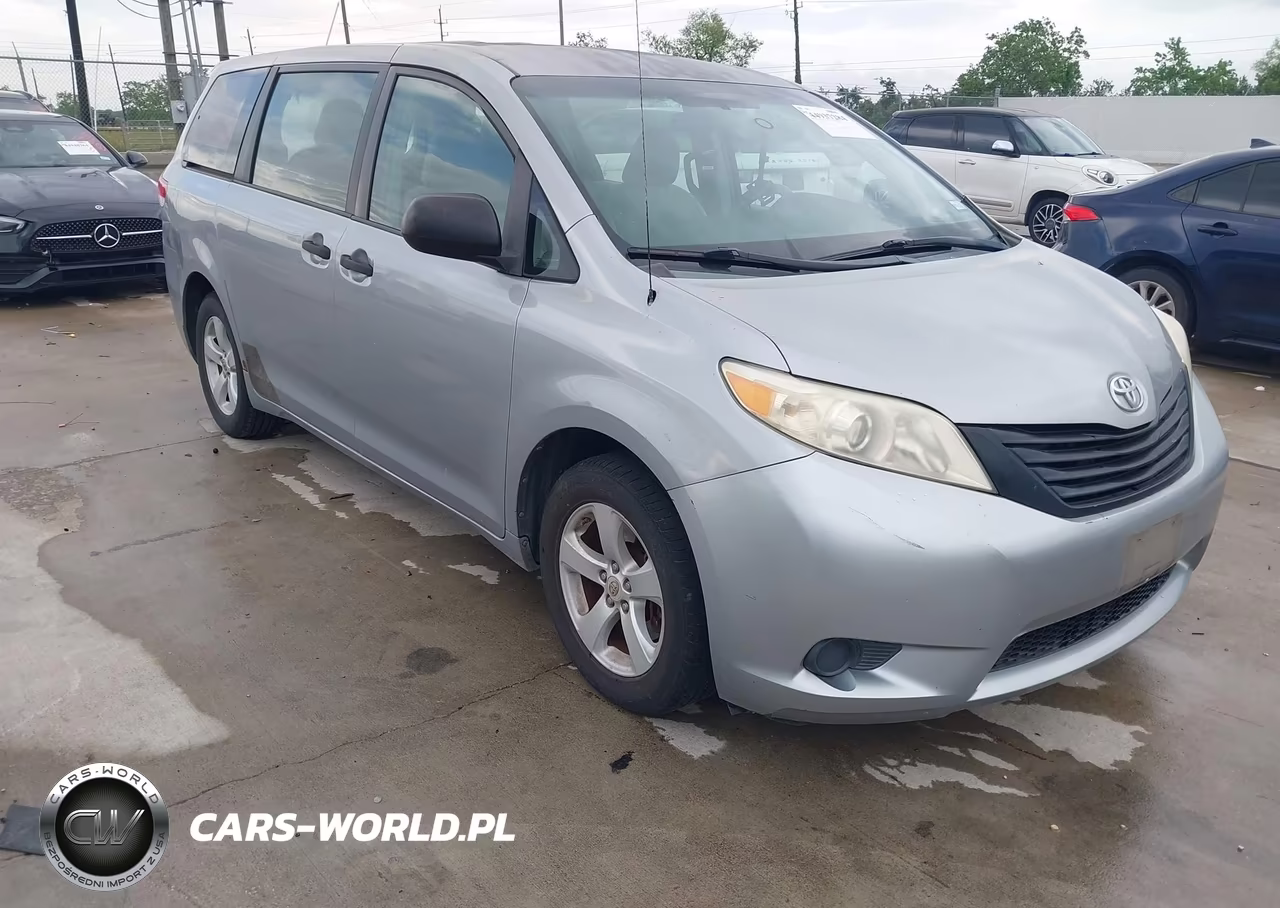 2011 Toyota Sienna
