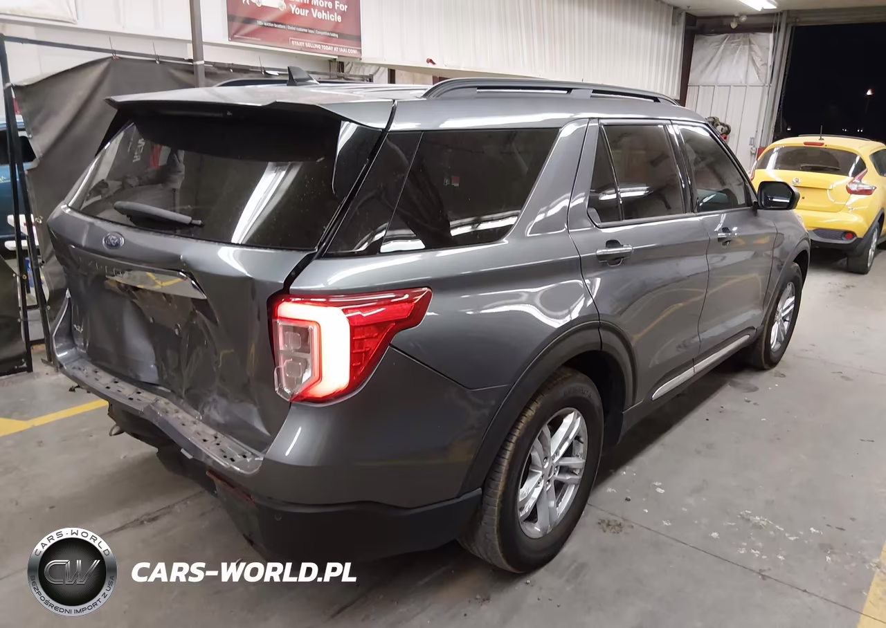 2021 Ford Explorer Xlt VIN:1FMSK7DH7MGC51652 - 4