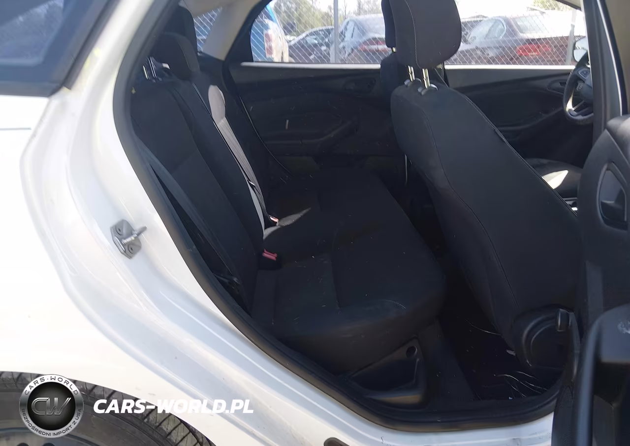2015 Ford Focus S VIN:1FADP3E28FL217947 - 8