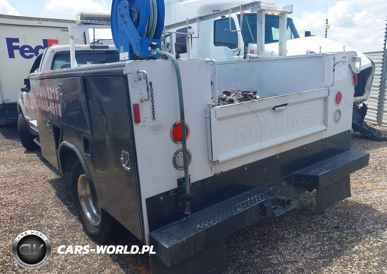 2008 Ford F-350 Chassis Xl-Xlt VIN:1FDWF365X8EB74049 - 3
