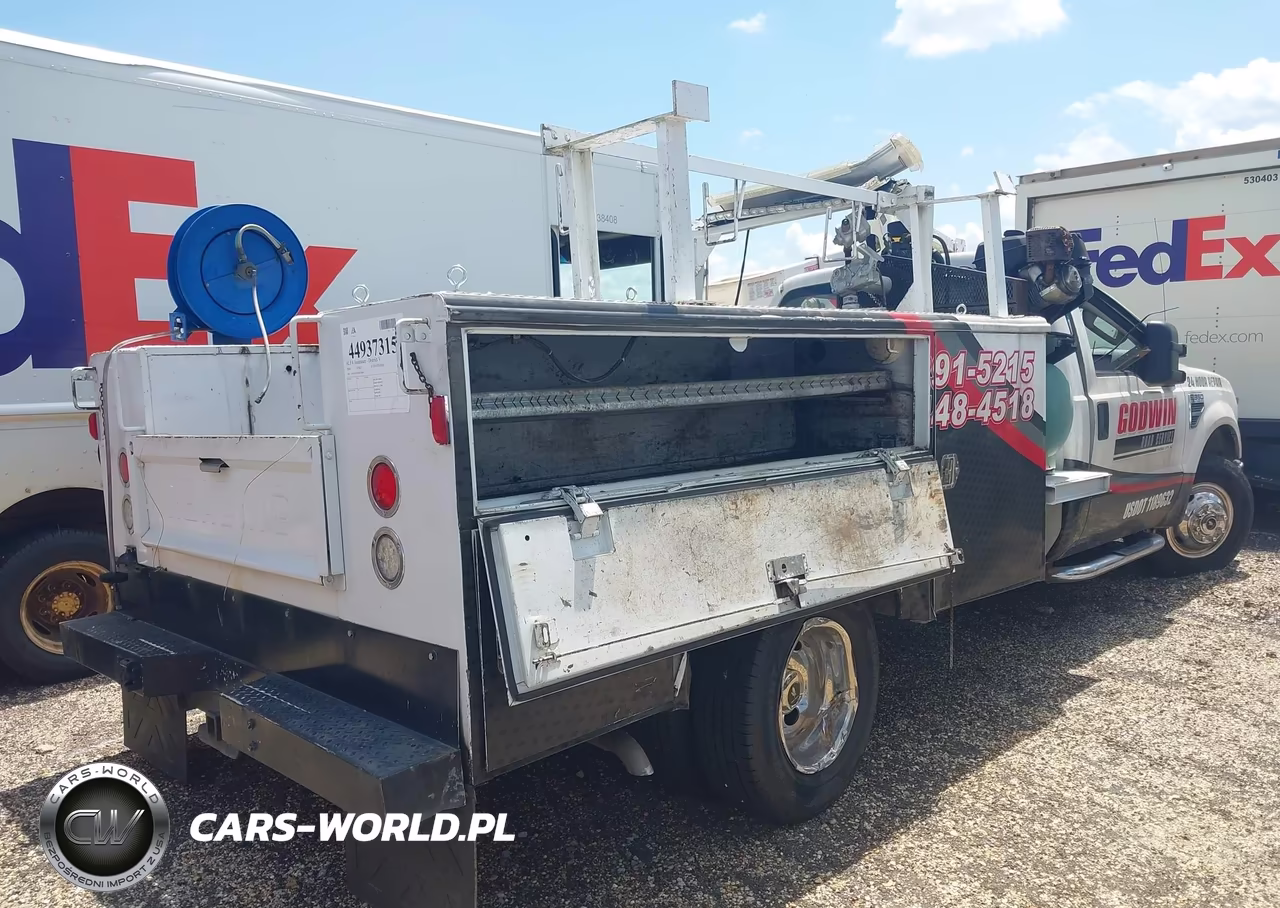 2008 Ford F-350 Chassis Xl-Xlt VIN:1FDWF365X8EB74049 - 4