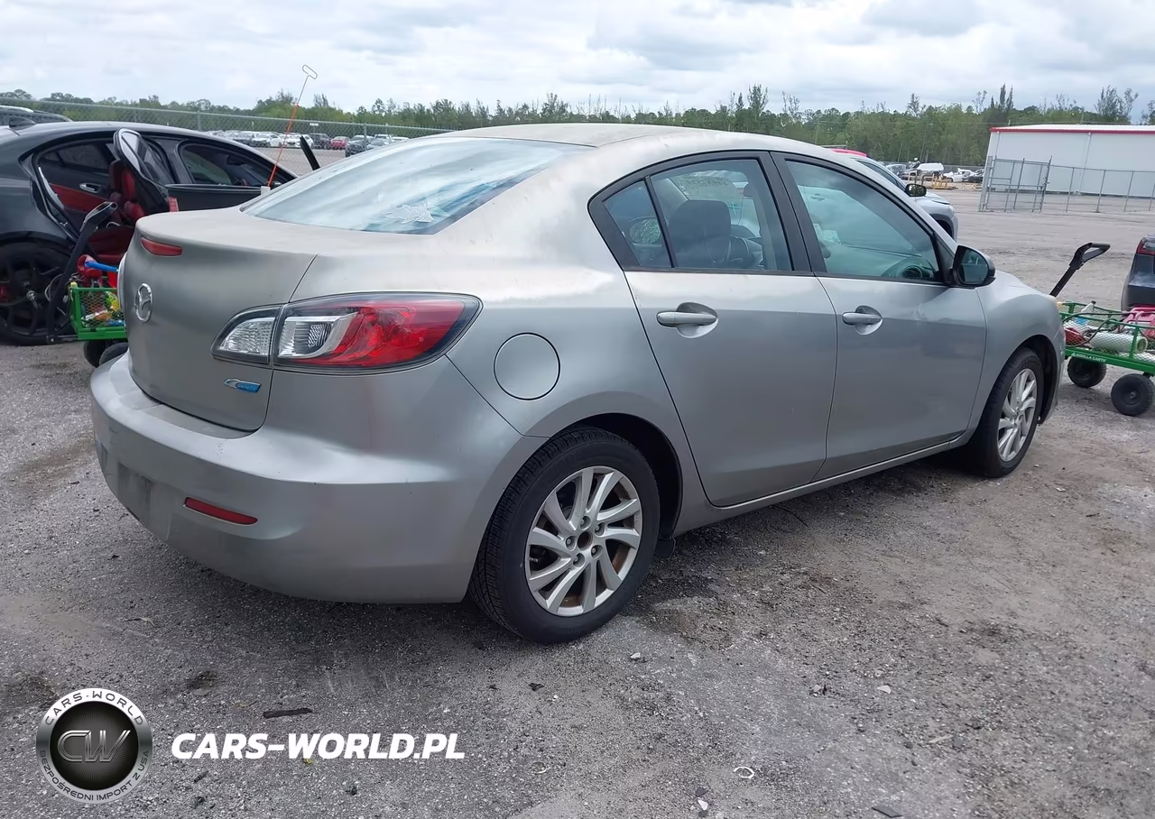 2012 Mazda Mazda3 I Touring VIN:JM1BL1V78C1564912 - 4
