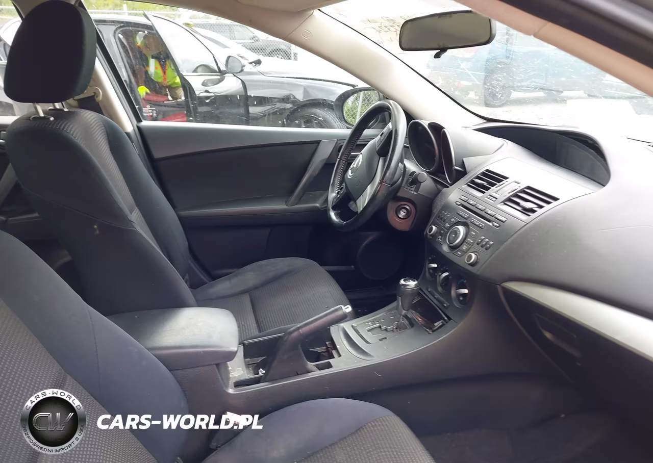 2012 Mazda Mazda3 I Touring VIN:JM1BL1V78C1564912 - 5