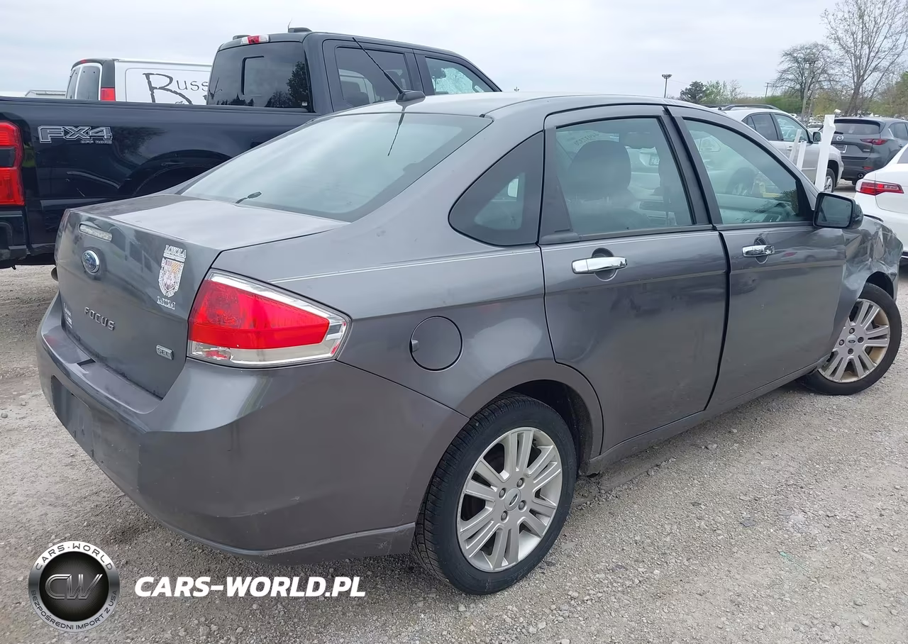 2011 Ford Focus Sel VIN:1FAHP3HN4BW178306 - 4