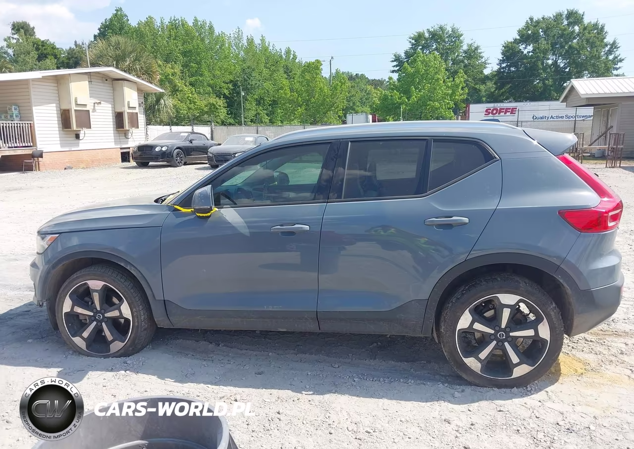 2020 Volvo Xc40 T5 Momentum VIN:YV4162UK9L2271946 - 14