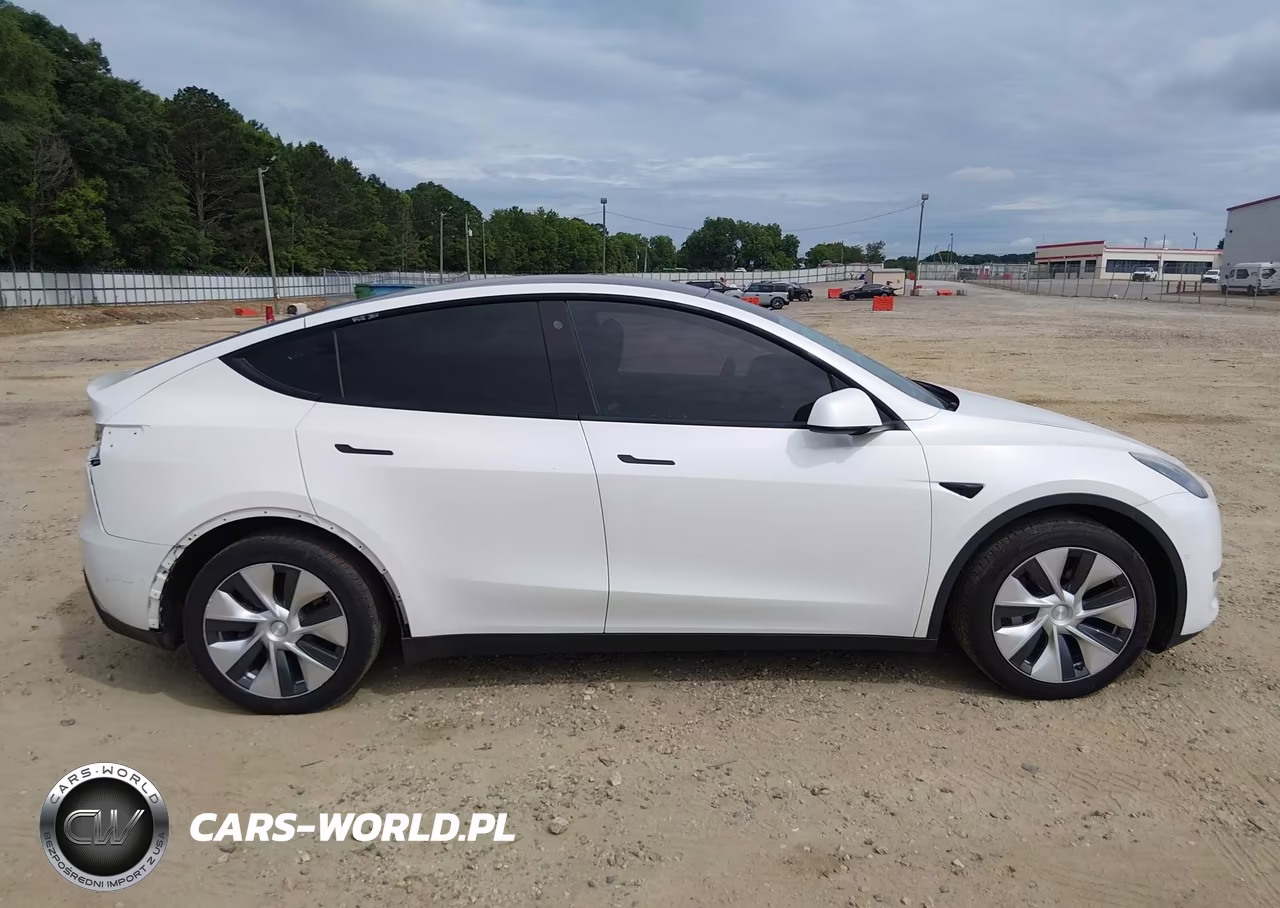 2021 Tesla Model Y Long Range Dual Motor All-Wheel Drive VIN:5YJYGDEE9MF204846 - 14
