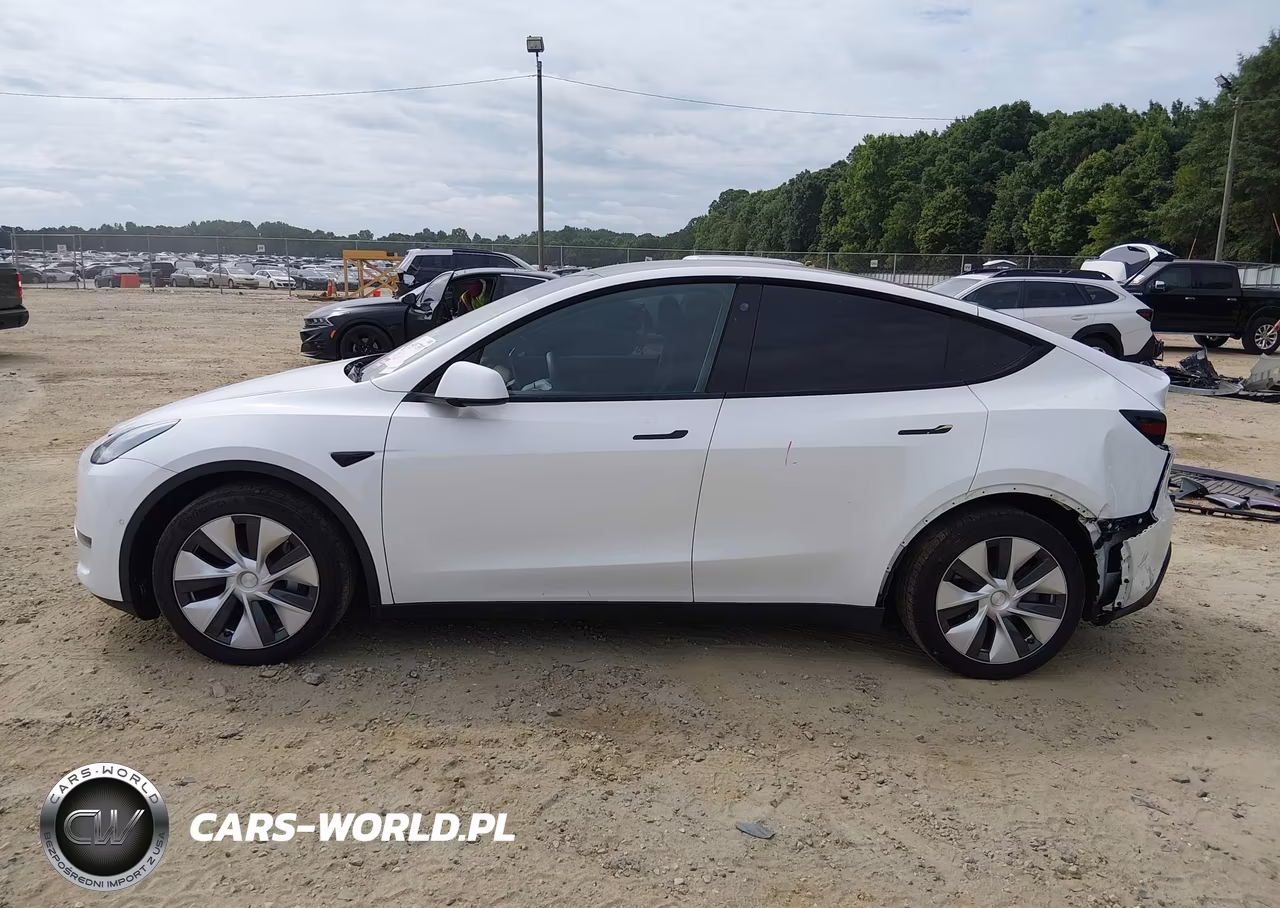 2021 Tesla Model Y Long Range Dual Motor All-Wheel Drive VIN:5YJYGDEE9MF204846 - 15