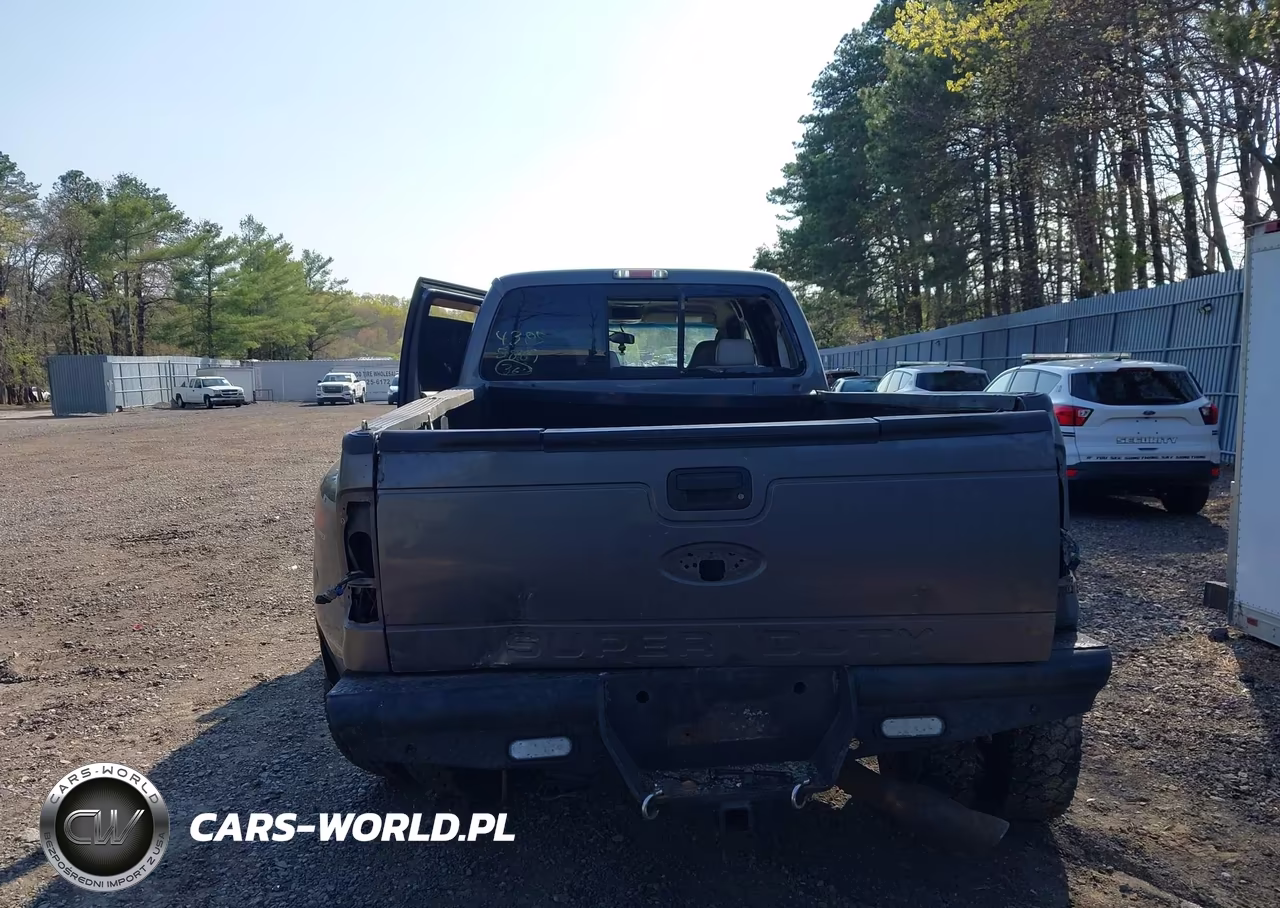 2008 Ford F-450 Lariat VIN:1FTXW43R68EB41748 - 16