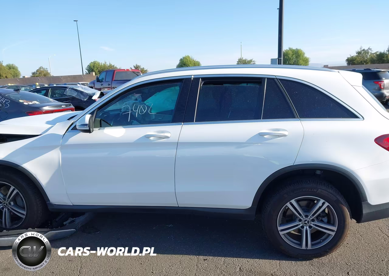 2020 Mercedes-Benz Glc 300 VIN:WDC0G8DB0LF698711 - 14