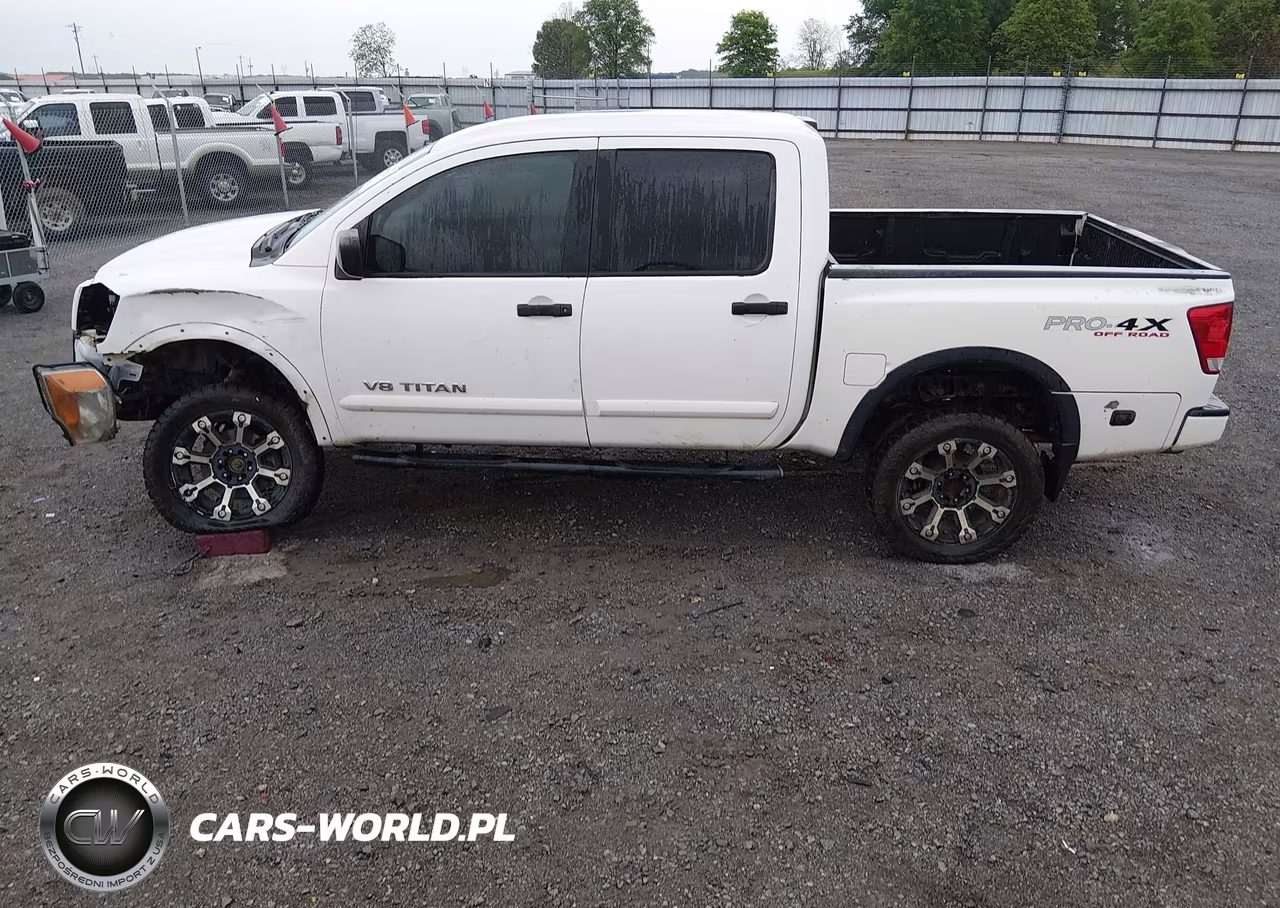 2011 Nissan Titan Pro-4X VIN:1N6BA0EC6BN323805 - 15