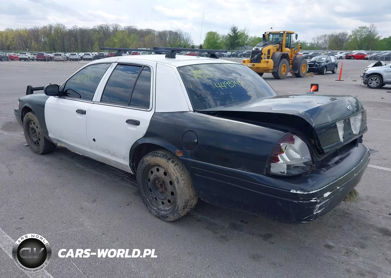 2011 Ford Crown Victoria Police Interceptor VIN:2FABP7BV2BX108605 - 3