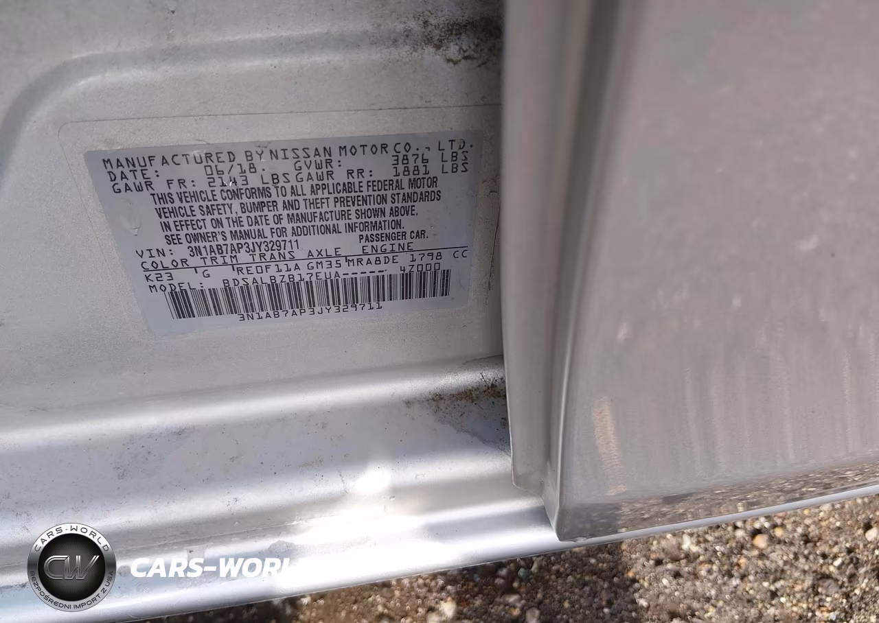 2018 Nissan Sentra S VIN:3N1AB7AP3JY329711 - 9
