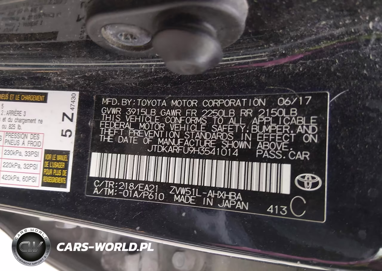 2017 Toyota Prius Three Touring VIN:JTDKARFU9H3541014 - 9