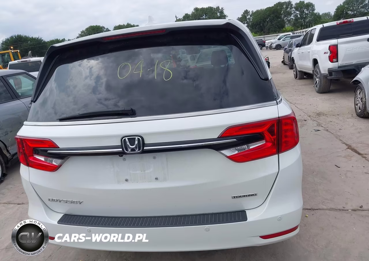 2022 Honda Odyssey Touring VIN:5FNRL6H85NB058867 - 16