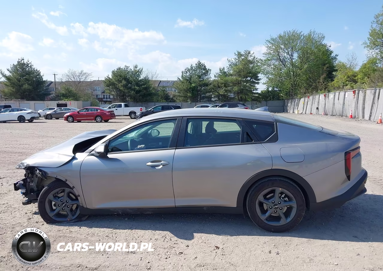 2026 Kia K4 Lxs VIN:3KPFT4DE2TE267392 - 15
