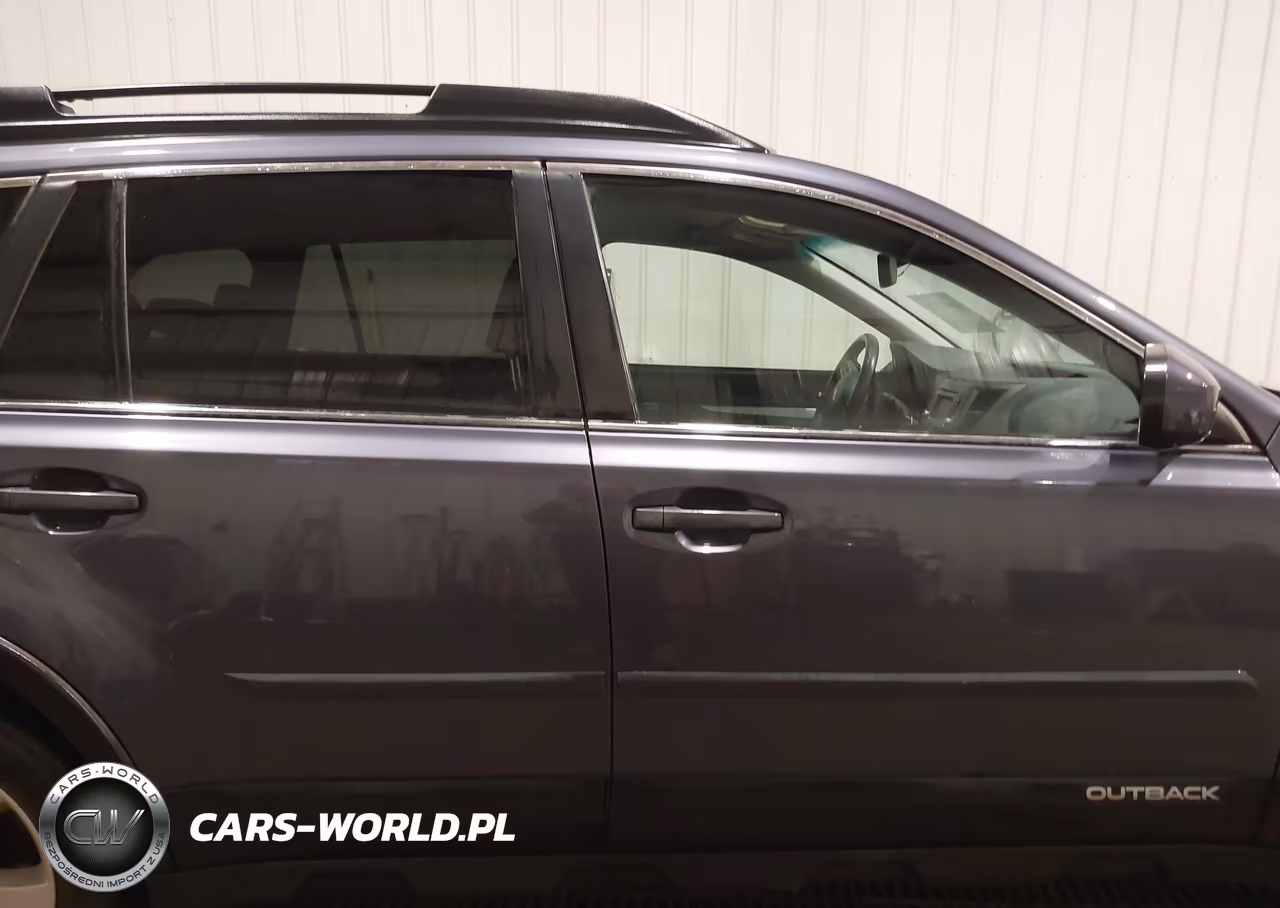 2014 Subaru Outback 2.5I Premium VIN:4S4BRCCC8E3220204 - 13