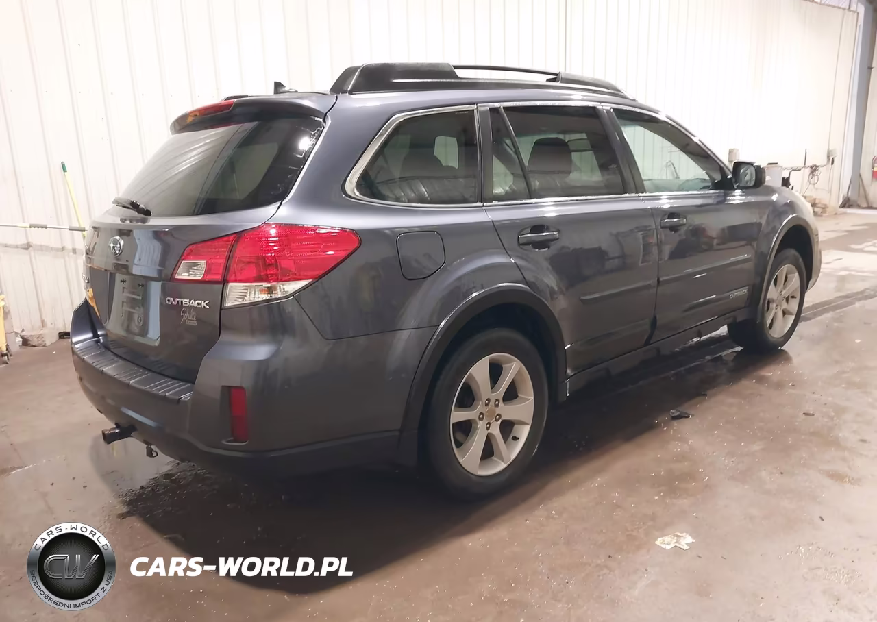 2014 Subaru Outback 2.5I Premium VIN:4S4BRCCC8E3220204 - 4