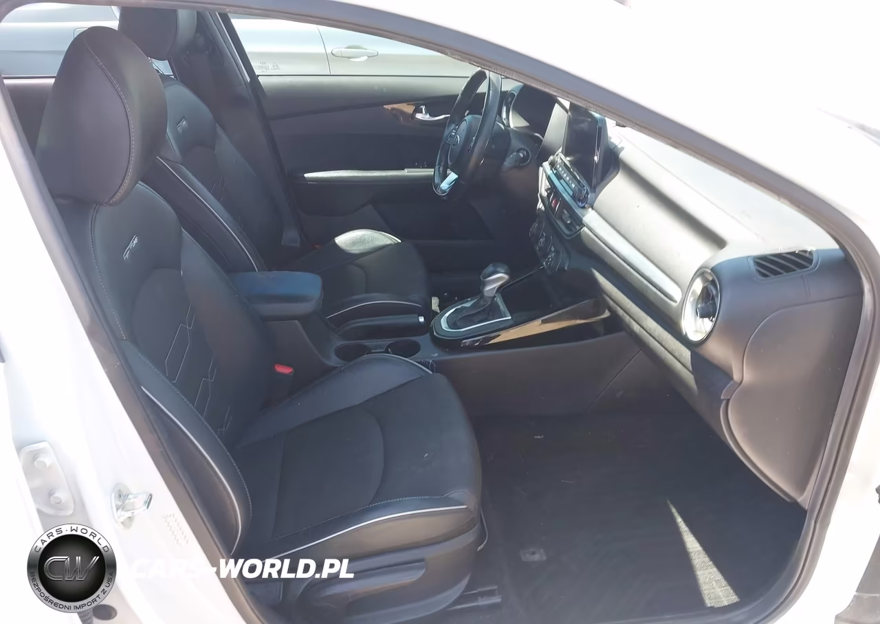 2021 Kia Forte Gt-Line VIN:3KPF34ADXME409095 - 5