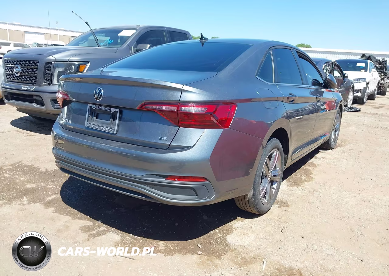 2024 Volkswagen Jetta 1.5T Se VIN:3VW7M7BU9RM013459 - 4
