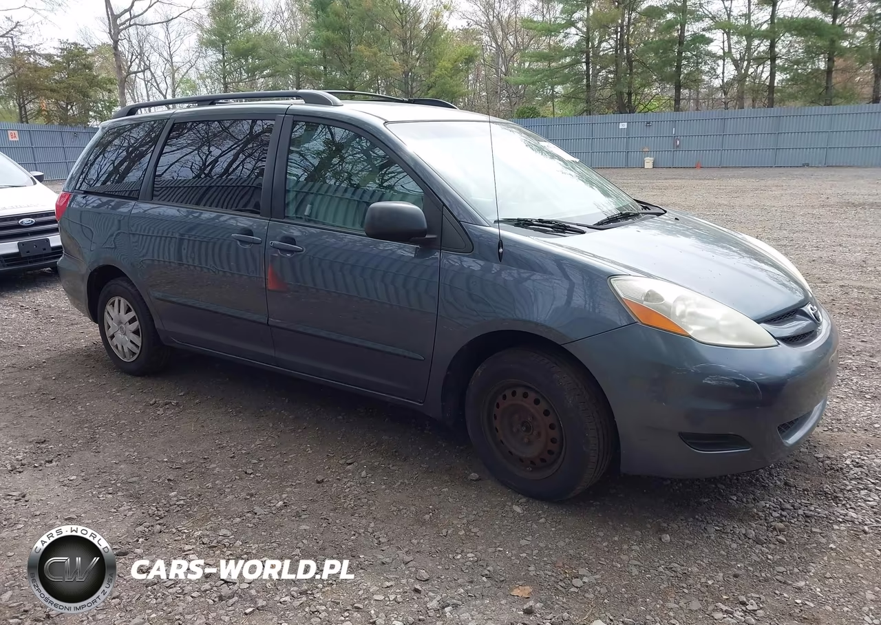 2009 Toyota Sienna Le