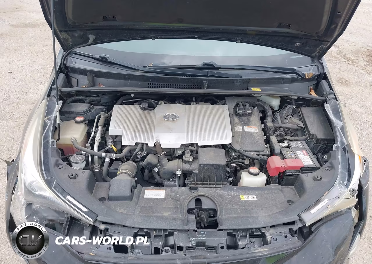 2016 Toyota Prius Three Touring VIN:JTDKARFU2G3008713 - 10