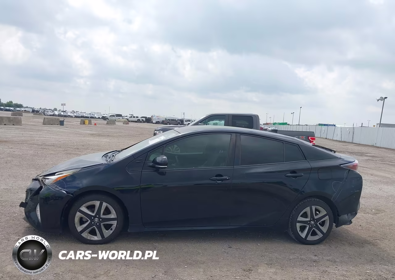 2016 Toyota Prius Three Touring VIN:JTDKARFU2G3008713 - 14