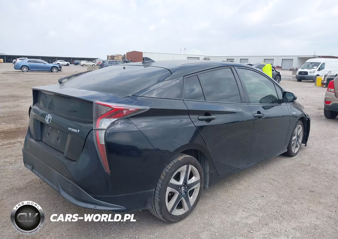 2016 Toyota Prius Three Touring VIN:JTDKARFU2G3008713 - 4